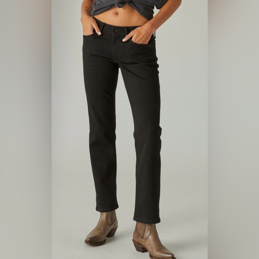 NWOT Lucky Brand 4 27L Mid-rise Sweet Straight Black Jeans